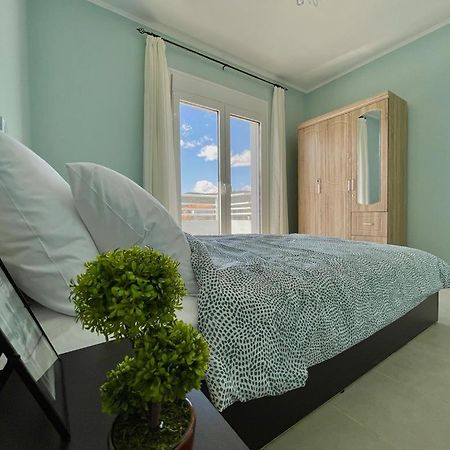 The Breeze & Sunlight Apartment Nea Vrasna Exterior foto