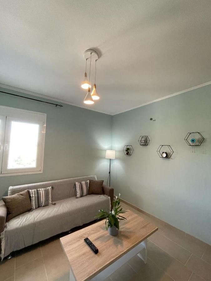 The Breeze & Sunlight Apartment Nea Vrasna Exterior foto