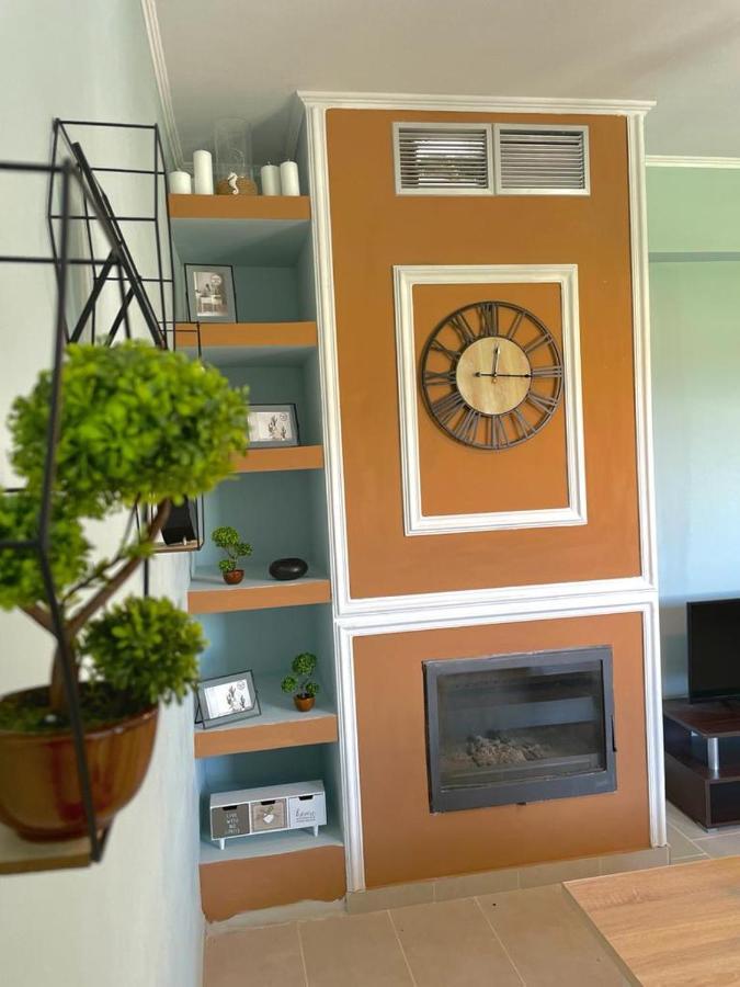 The Breeze & Sunlight Apartment Nea Vrasna Exterior foto